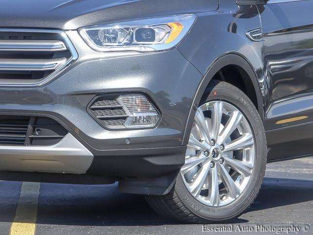 2017 Ford Escape Titanium 4dr SUV